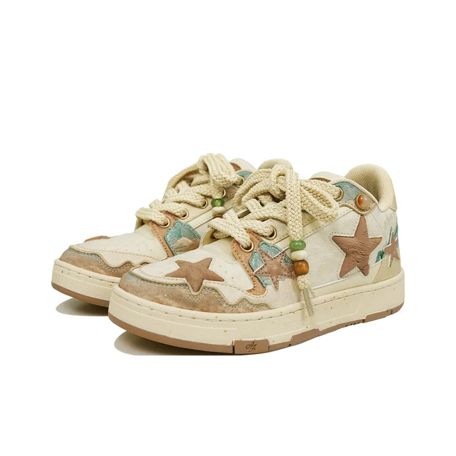 Custom Sneaker Beige Green Khaki Stars