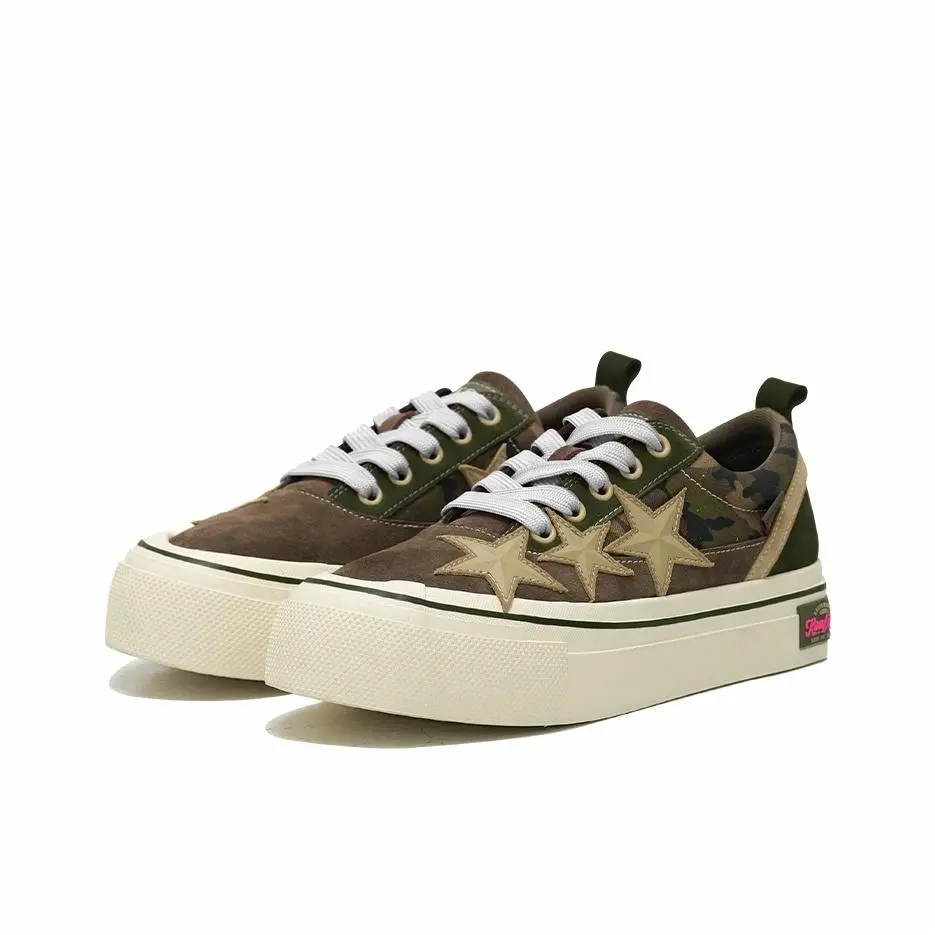 Custom Sneaker Camouflage Color Khaki Stars